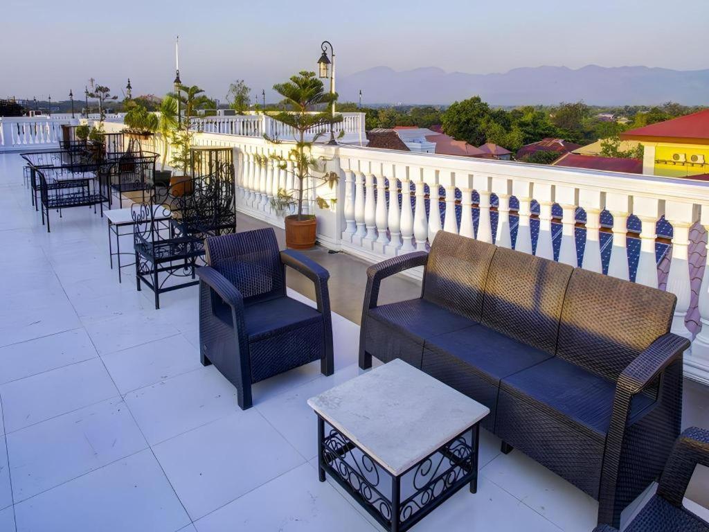 Hotel Luna Vigan Esterno foto